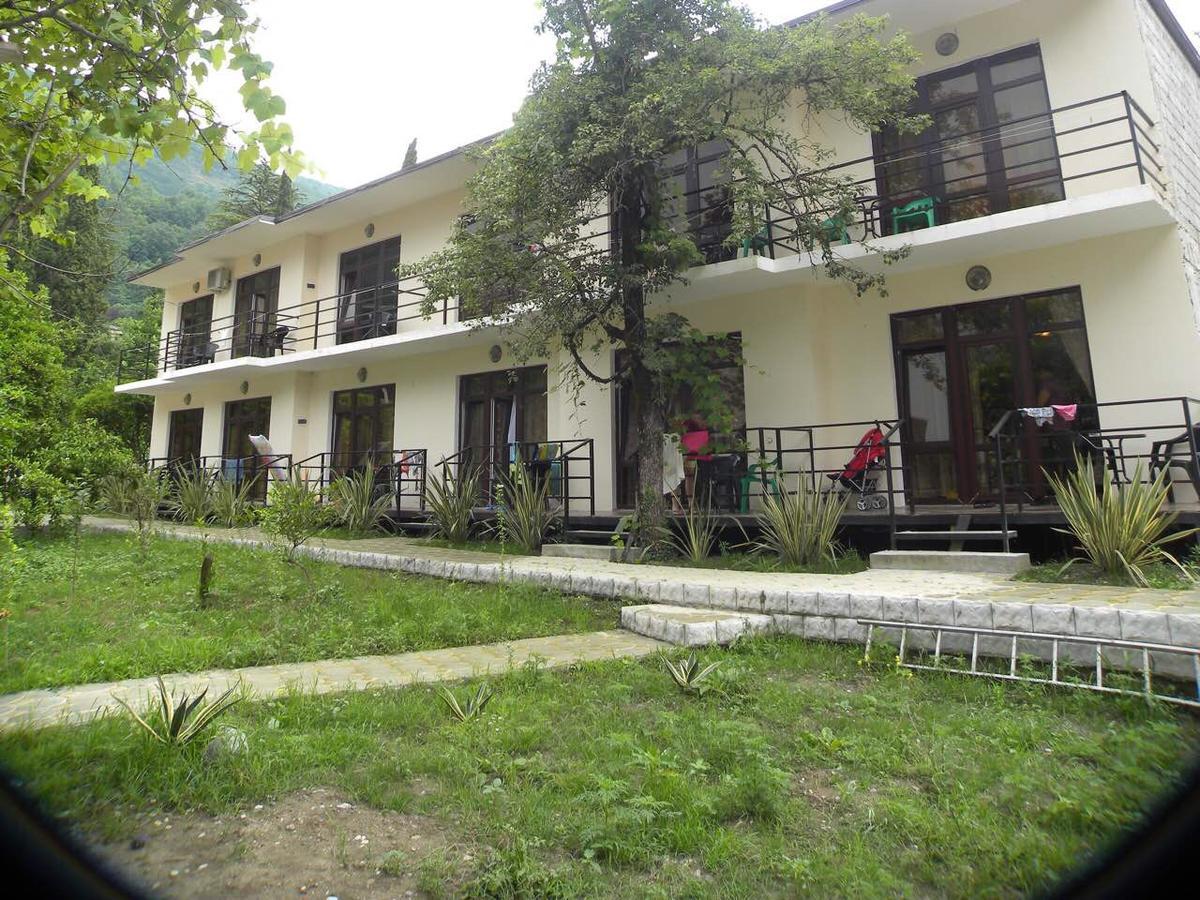 Guest House Dali Gagra Exteriér fotografie